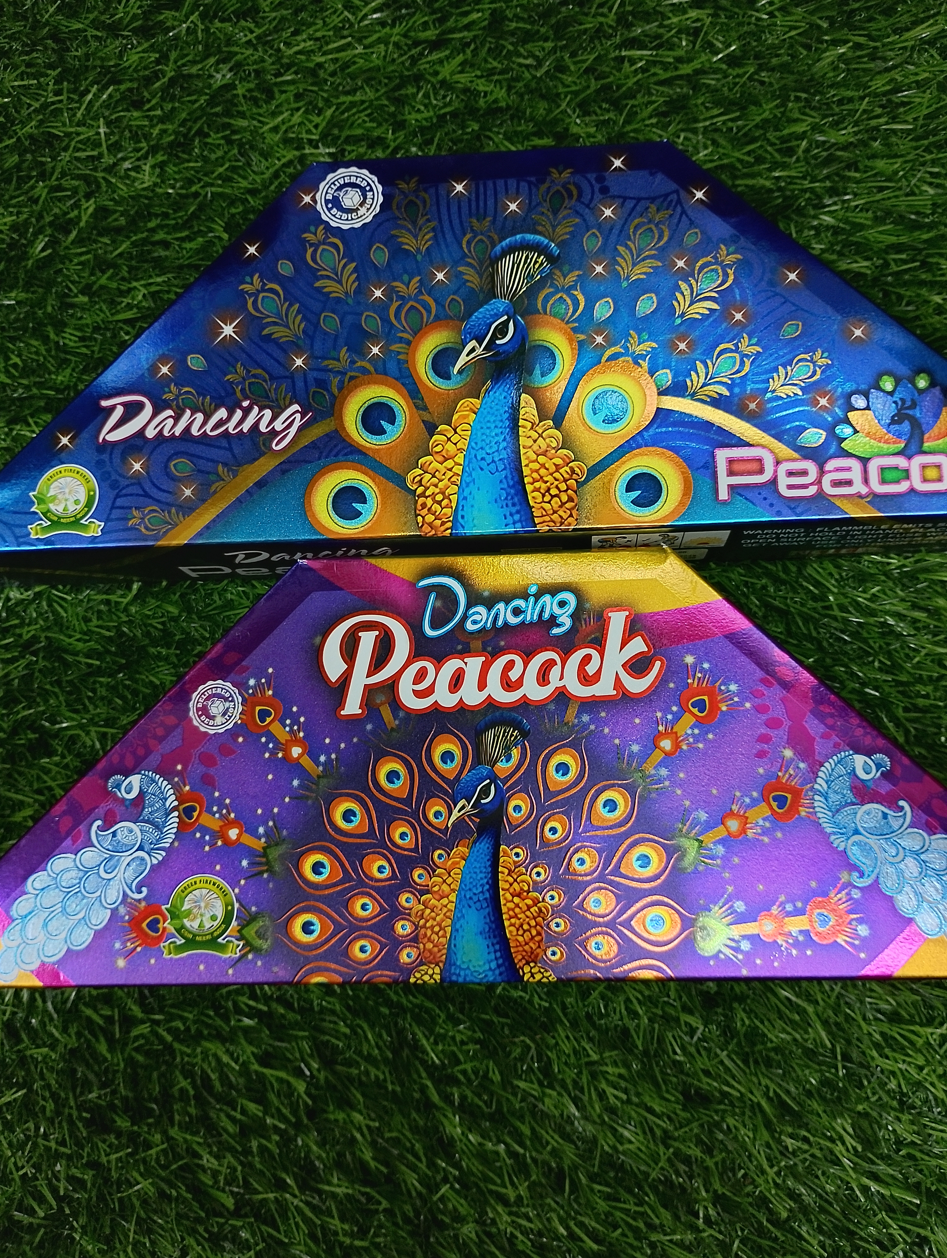 Dancing Peacock Tri Feather
